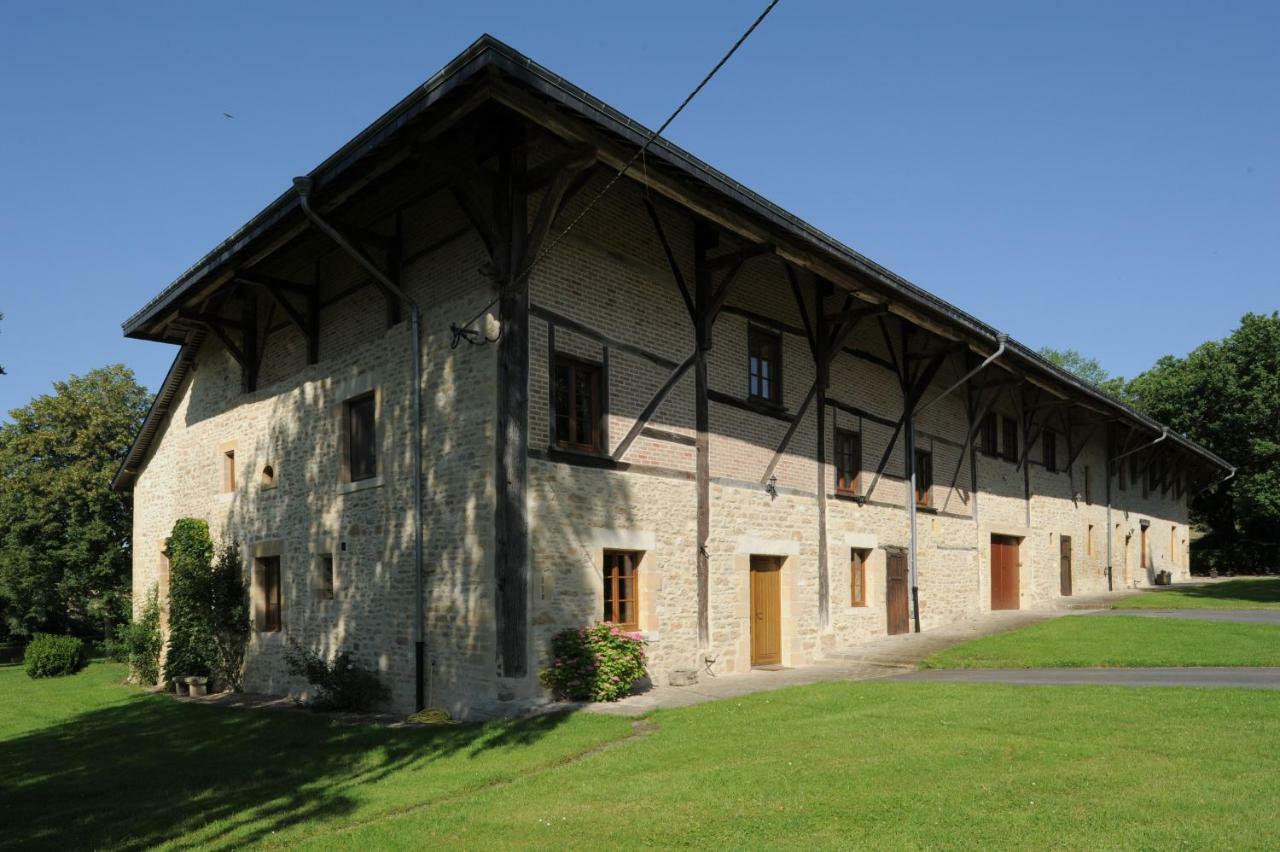 Hotel La Corrérie Les Grandes-Armoises Exterior foto